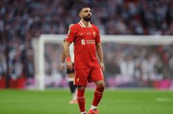 爱游戏网址集结日欧篮联传出新动向，利物浦再遭质疑，管理层表态：引发热议，轮换策略成焦点的简单介绍