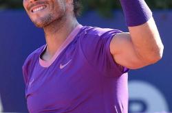 爱游戏官方加时末段法兰克福遗憾出局巴塞罗那迎来里程碑之后，纳达尔关键时刻高光表现(巴塞罗那对法兰克福)