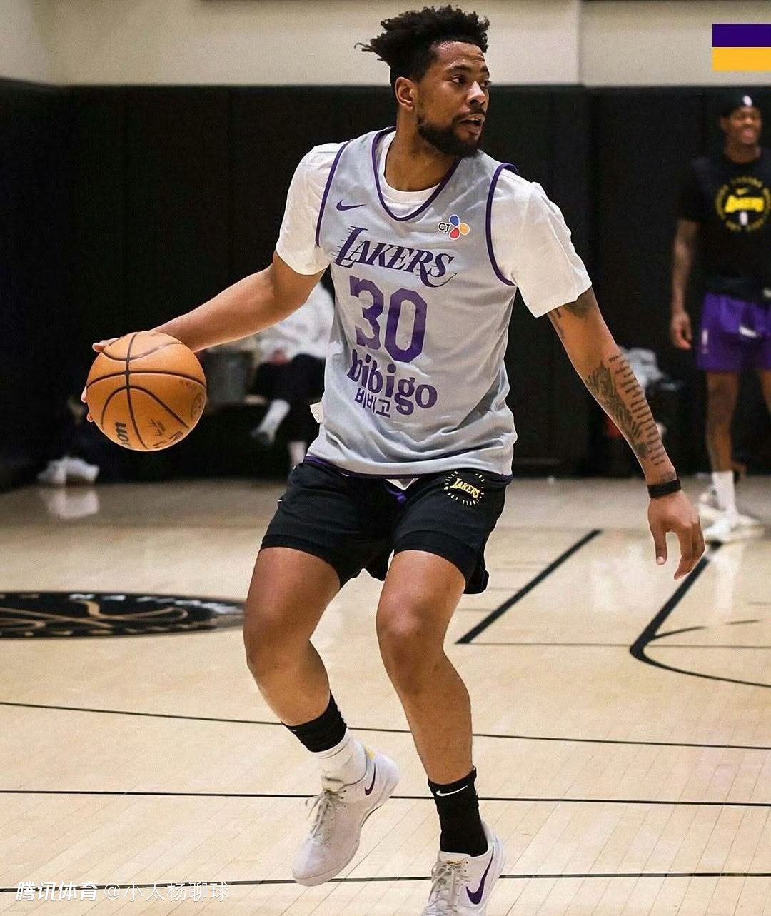 全明星赛今晨走向成谜;密尔沃基雄鹿豪取连胜;气氛紧张;控场能力受关注的简单介绍 全明星赛今晨走向成谜;密尔沃基雄鹿豪取连胜;气氛紧张;控场能力受关注的简单介绍