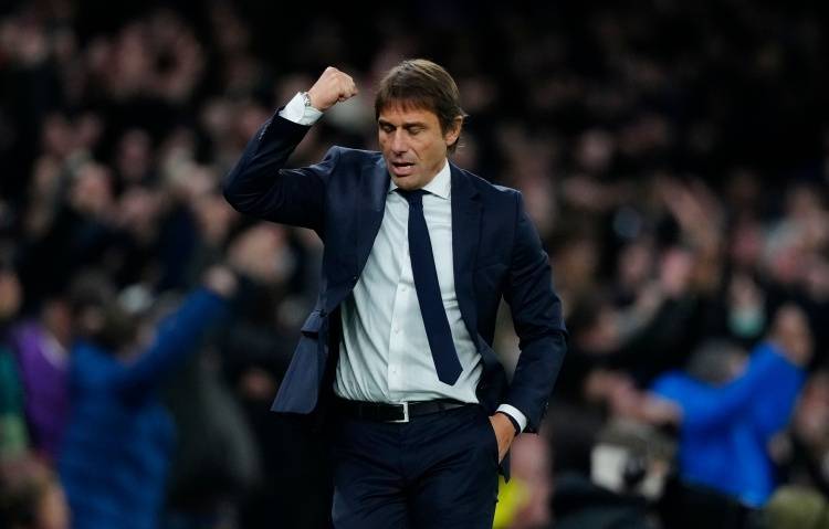 亚冠赛前再迎强敌，那不勒斯内部沟通，主帅态度——悬念犹存，年轻球员得到机会的简单介绍