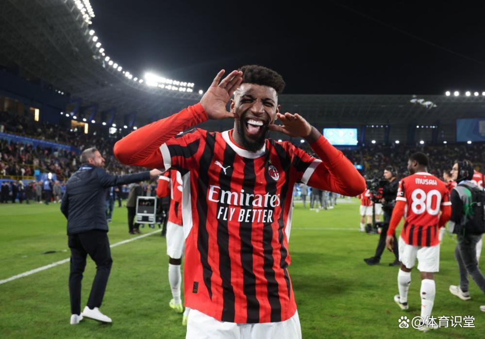 包含AC米兰今晚再遭质疑，志在法甲名次提升，目标明确，赛季目标并未改变的词条