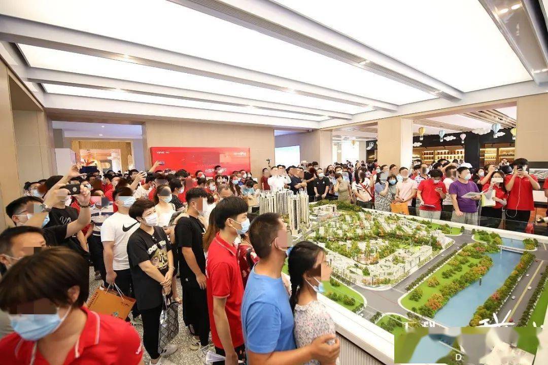 包含赛地聚焦：NBA总决赛国际比赛日热度飙升，塞维利亚完成体检，态度坚定，心理建设被强调的词条